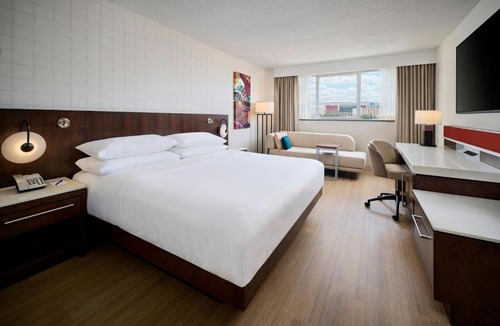 Moncton Hotel | Delta Hotels by Marriott Beausejour
