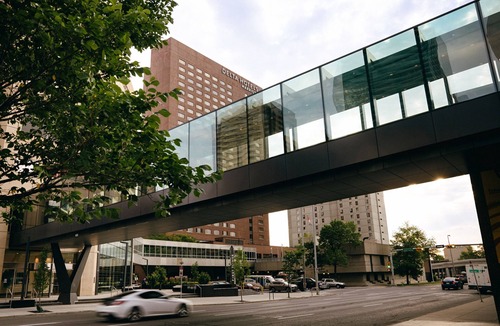 Downtown Calgary Hotel | Delta Hotels by Marriott Calgary Downtown