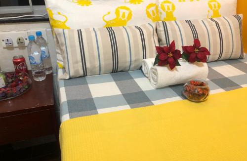 Tsim Sha Tsui House | Delta Lounge