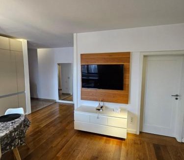 Calea Sever Bocu Apartment | Delux 4 silistra