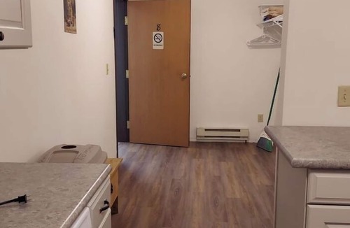 Devils Lake Condo | Deluxe 2 Bedrooms 8 XL Twin beds Ground Level Condo 2 bathrooms #8