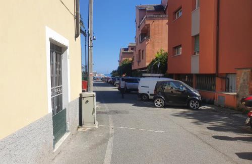 Cinque Terre Apartment | DELuxe 4 Bedrooms in Fegina Monterosso
