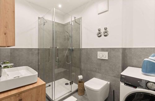 Dingolfing Apartment | Deluxe Apartment Dingolfing - Design & Space