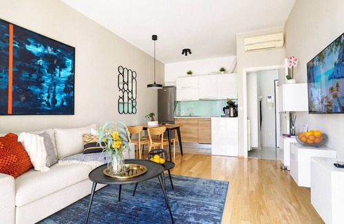 Znjan Apartment | Deluxe beach suite with hot tub, 2 minutes away from the beach