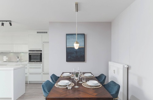 Leinfelden-Echterdingen Apartment | Deluxe apartment for up to 6 people I Near the trade fair and airport