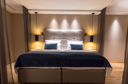 Aldingen Apartment | Deluxe Doppelzimmer ca. 50qm