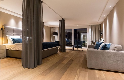 Aldingen Apartment | Deluxe Doppelzimmer ca. 50qm