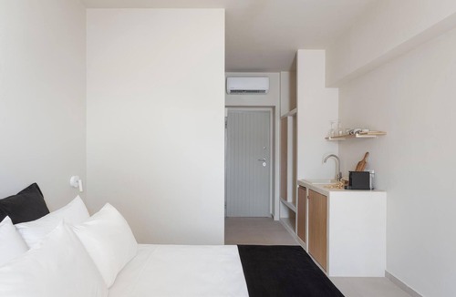 Limeni House | Deluxe Double Room 2 By Yerma Suites Limeni