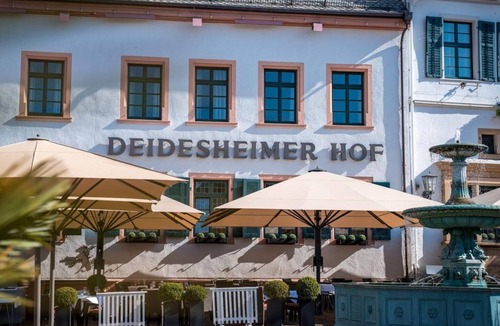 Deidesheim House | Deluxe Double Room - Hotel Deidesheimer Hof