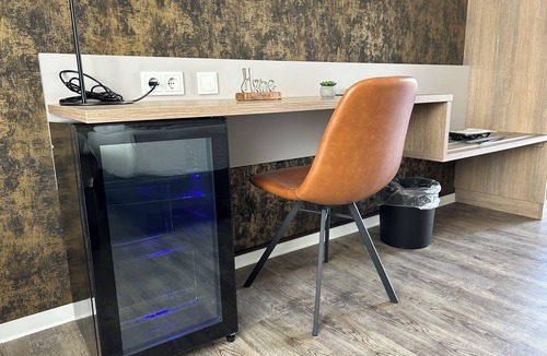 Estenfeld Apartment | Deluxe double room with underfloor heating