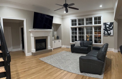 Spring Hill House | Deluxe Executive Home near Nashville