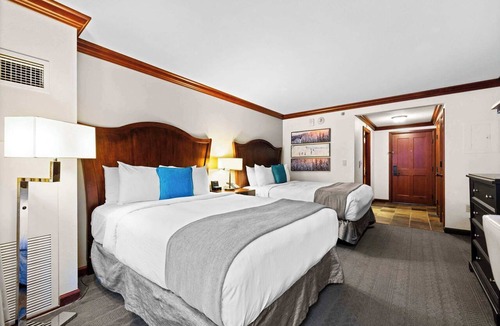 Olympic Valley Resort | Deluxe Forest View Studio-No Resort Fees for July
