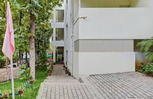 Mysore House | Deluxe Hebbal Mysore Green Orchid Resort