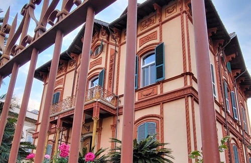 Chiavari Apartment | Deluxe King Room “CILE” with Wi-Fi and Air Conditioning