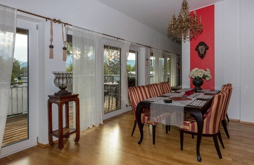 Weissbach Apartment | Deluxe loft 150 sqm with 2 bedrooms for 1-6 persons and balcony