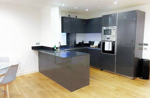 Bermondsey Apartment | Deluxe London Bridge Apartment
