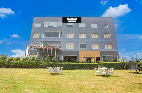 Bareilly House | Deluxe Palette Bareilly Bellazio Suites
