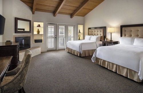 Borrego Springs Hotel | Deluxe Poolside Room, La Casa Del Zorro Resort, Gourmet Dining, Yoga Studio
