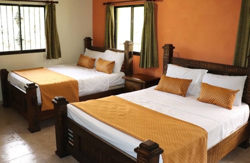 Las Guazaras Apartment | Deluxe Room - 2 Queen Beds with Air Conditioning