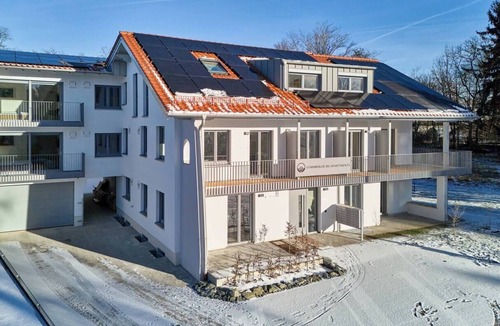 Starnberg Condo | Deluxe Single with Kitchenette