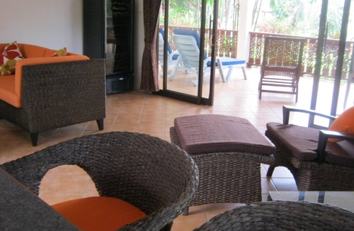 Bang Po Apartment | Deluxe, Spacious Beachside one Bedroom Apartment