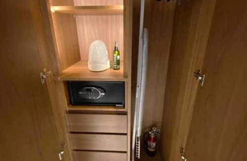 Kanda Nishikicho Apartment | Deluxe Studio Apartment Near Otemachi Station Tokyo
