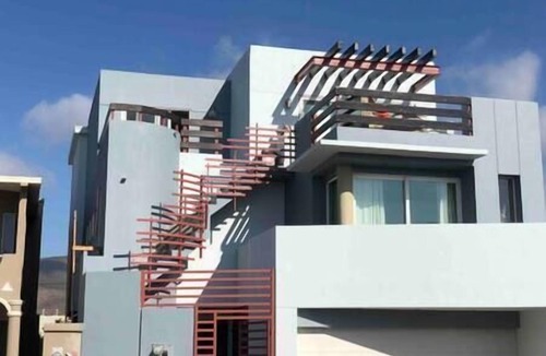 Loma Dorada Apartment | Deluxe Studio Close to Beach