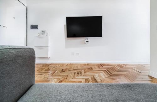 Province of Cagliari Apartment | Deluxe Suite Apartment - 2min sea + Balcone