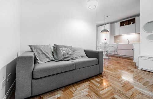 Province of Cagliari Apartment | Deluxe Suite Apartment - 2min sea + Balcone