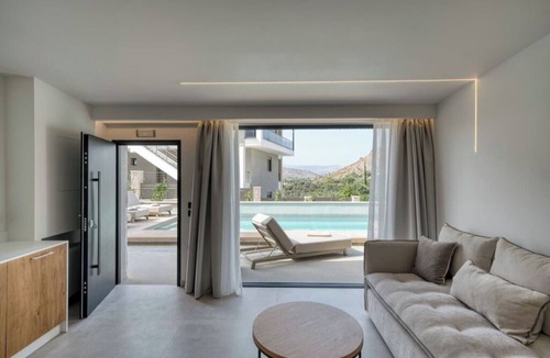 Nafplion City Centre Apartment | Deluxe Suite, Mountain View