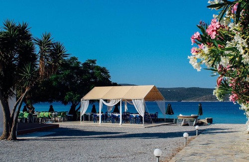 Klima Villa | Deluxe Villa with a Sea View at Klima Paradise