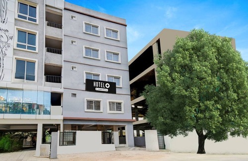 Miyapur House | DeluxeHotel Nakshatra