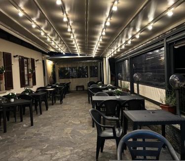 Varallo Hotel | Delzanno