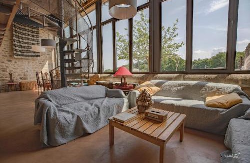 Glenat House | Demeure atypique - ancienne loge
