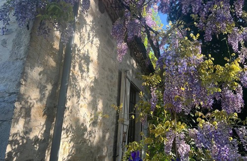 Saint Sozy House | Demeure de Charme Dans un Village du Quercy Avec un Parc, Tennis et Piscine