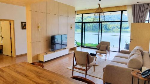 Southern Nations Hotel | Denbi Eco Lodge