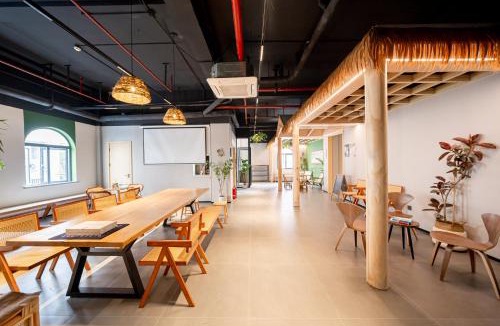 Putuo Hostel | Dengba Inn-Fengqiao Road Subway Station Global Harbor Branch