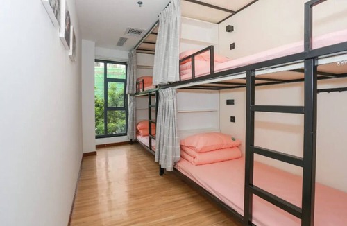 Central Business District Hostel | Dengba International Youth Hostel - Shenzhen Futian Convention and Exhibition Center Branch
