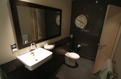 Uxbridge Hotel | Denham Grove
