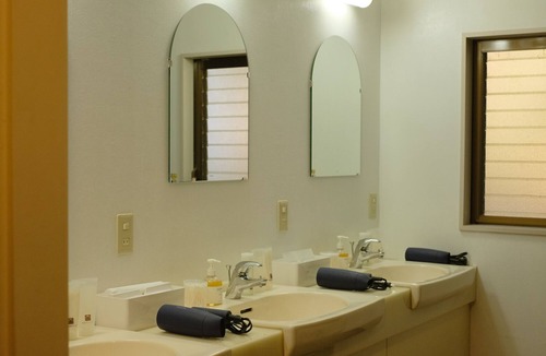 Naoshima-cho Hostel | DENIM HOSTEL float