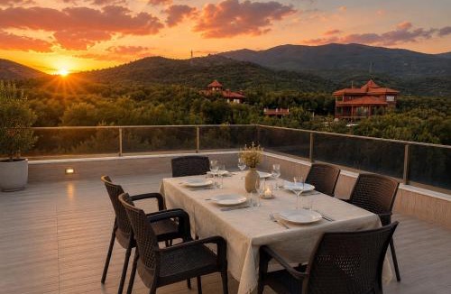 Edremit Villa | denize 550metre kazdağları ve deniz manzaralı 14 kişilik lüks villa