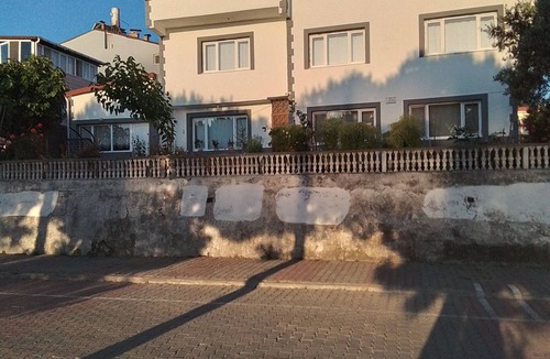 Gerze House | Denize Sıfır Müstakil Bahçeli Yalı