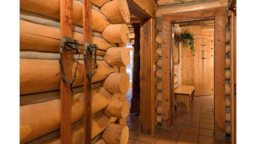 Taos Ski Valley House | Denton Cabin