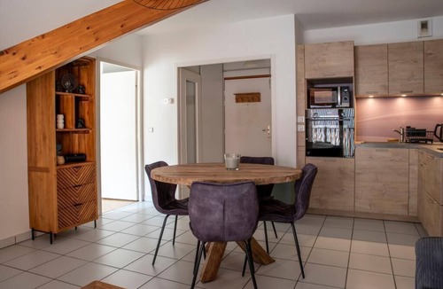Menthon-Saint-Bernard Apartment | Dents de Lanfon & lake Annecy - by ImmoConciergerie