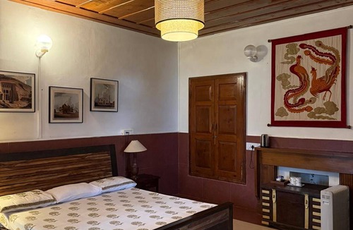 Khajjiar Hotel | Deodar Manor - A Luxury Stay in Khajjiar