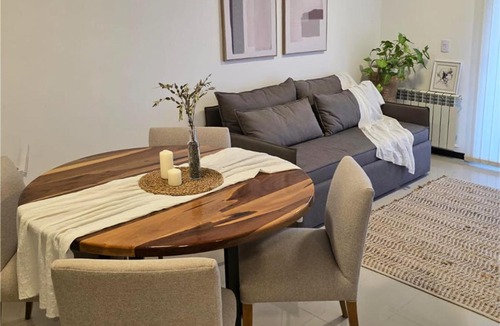 Villa Parque Siquiman Apartment | Departamento a 15 min de Carlos Paz con servicios de categoría en Veneto Village