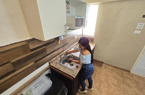 Zona Centro Apartment | Departamento CENTRICO, Tv smart, minisplit nuevo, wifi 100 mb, cocina, lavadora, asador, parking, letra i