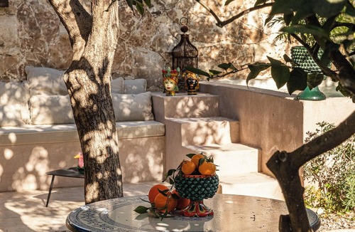Donnalucata House | Dependance Armonia, with garden and jacuzzi just 100 meters from the sea