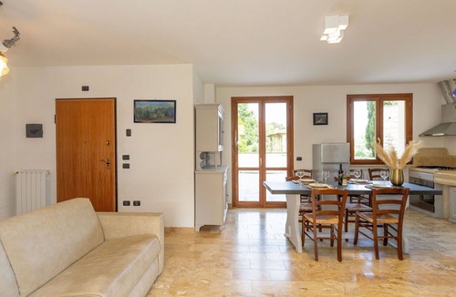 Monteverdi Marittimo Apartment | Dependance 1 - Holiday Rental with swimming pool on the Tuscan Coastline