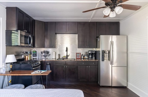 Gainesville Hotel | Depot Village
